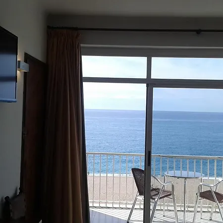 Otel Mont-rosa 3*